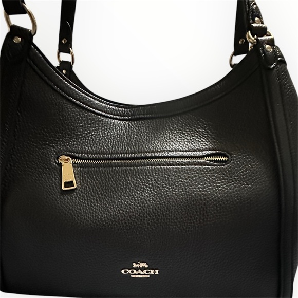 Coach - Picture 8 of 12